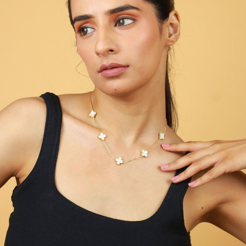 Daisy Blossom Chain Necklace