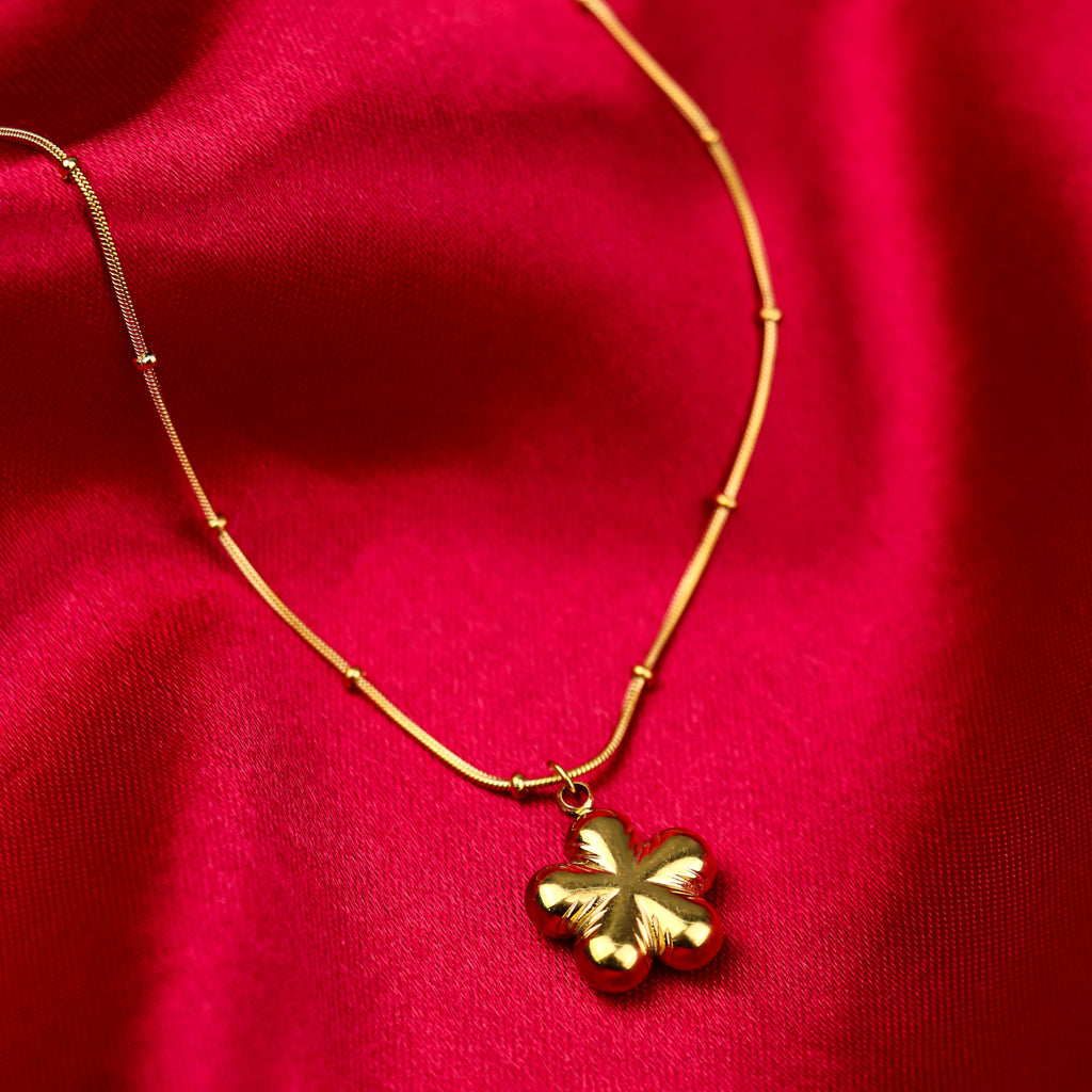 Petal Clover Pendant